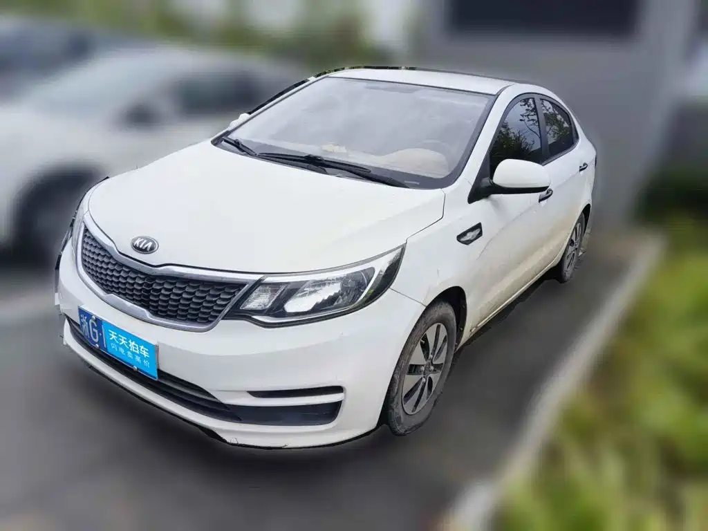 Kia K2 2017 2015 Sedan 1.4L AT GLS
