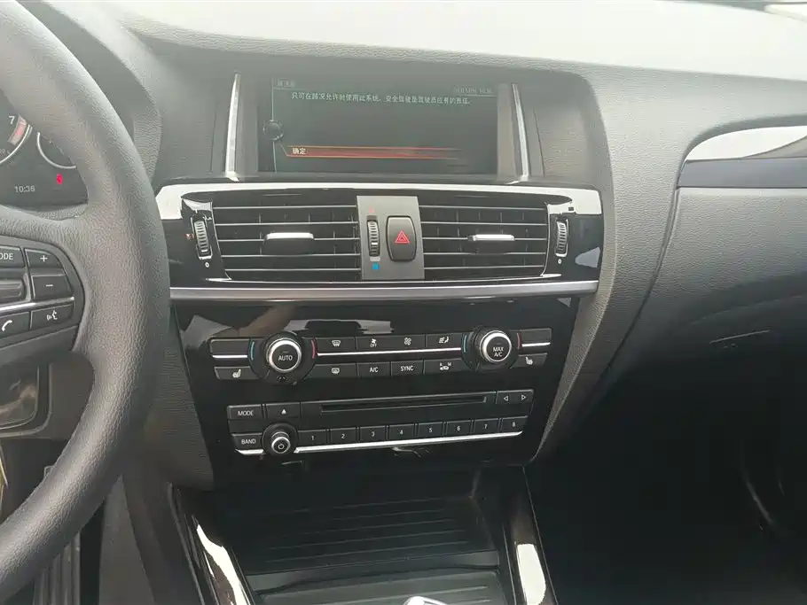 BMW X3 (Import) 2014 xDrive20i X Design Package фото 13
