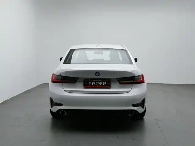BMW 3 Series 2020 320i Sport Package — фото 4