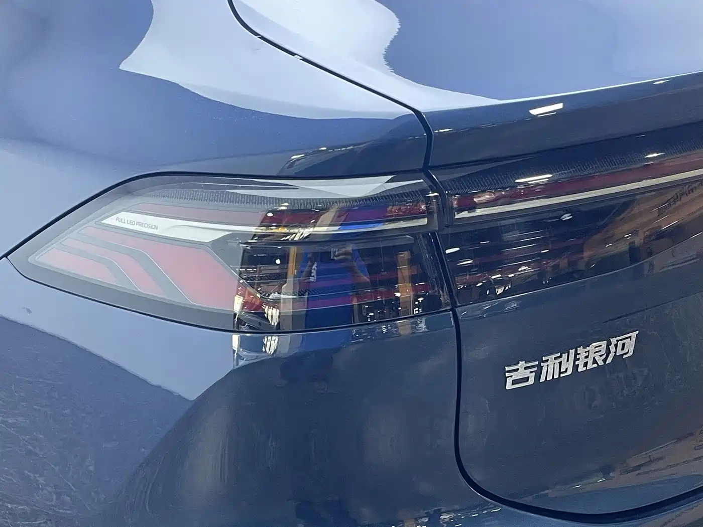 Geely Galaxy Galaxy A7 2025 EM-i фото 11