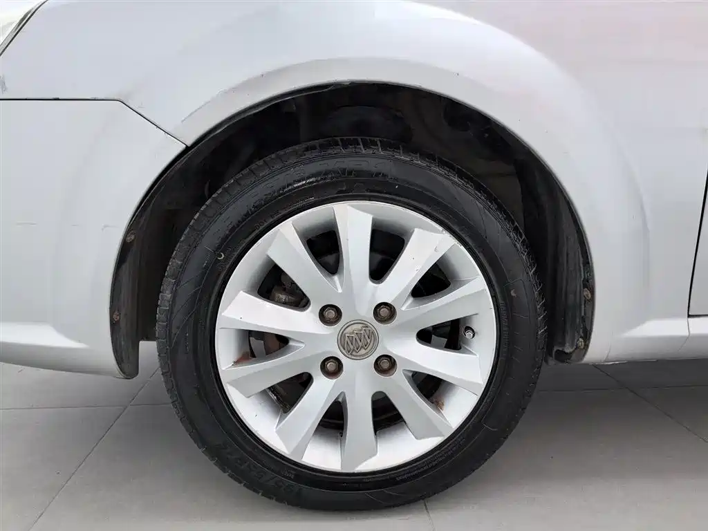 Buick Excelle 2008 1.6LE-MT фото 17