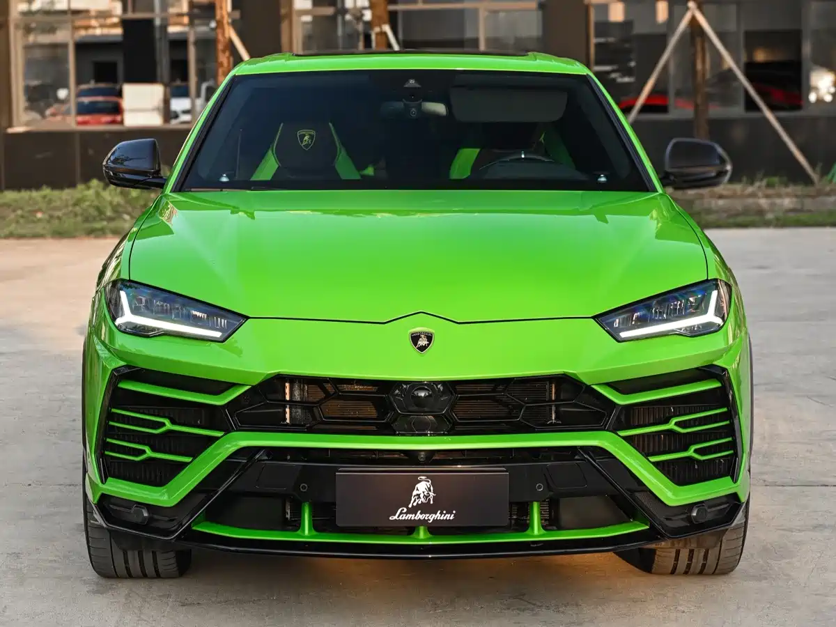 Lamborghini Urus 2023 2021 4.0T V8