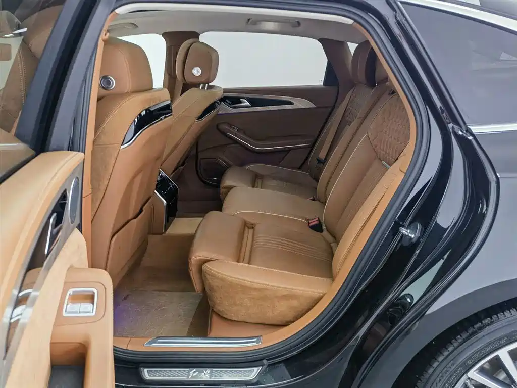 Hongqi H9 2020 3.0T Smart Connection Qi Chang Edition фото 15