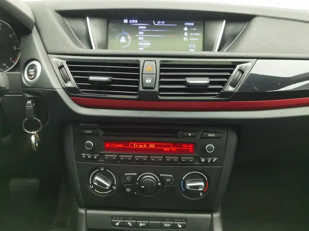 BMW X1 2015 Model sDrive18i Fashion Advanced Edition фото 12