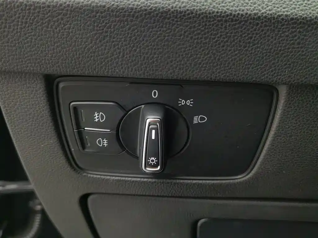 Volkswagen Magotan 2018 380TSI DSG Luxury фото 21