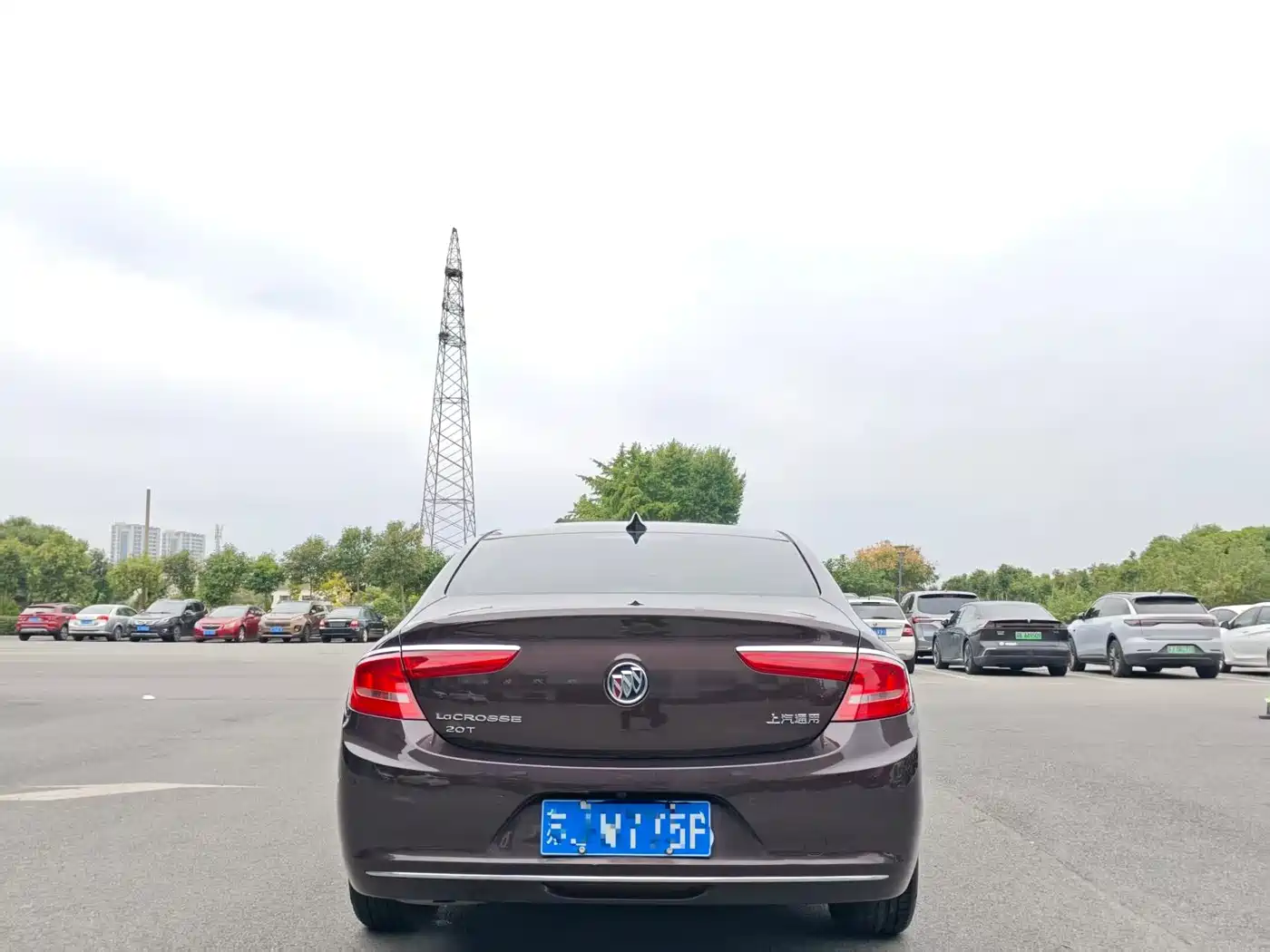 Buick LaCrosse 2018 Model 20T Leading Edition фото 5