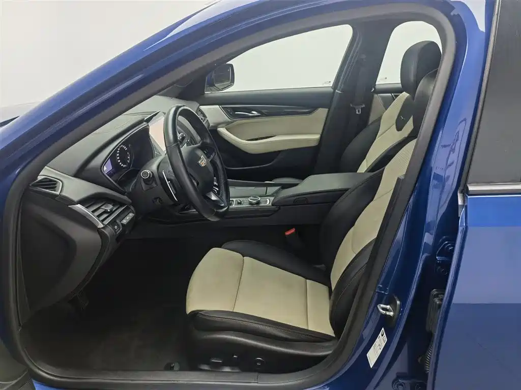 Cadillac CT5 2020 Facelift 28T Platinum Sport Edition фото 10