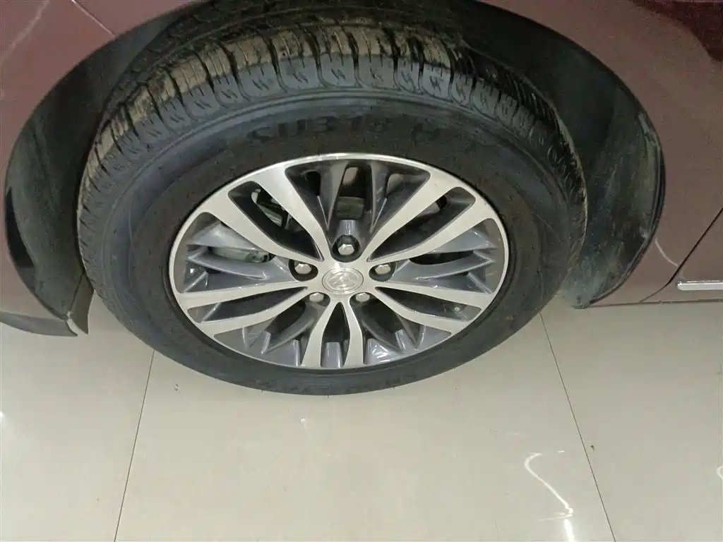 Buick GL8 2022 ES Landmark 653T Premium фото 23