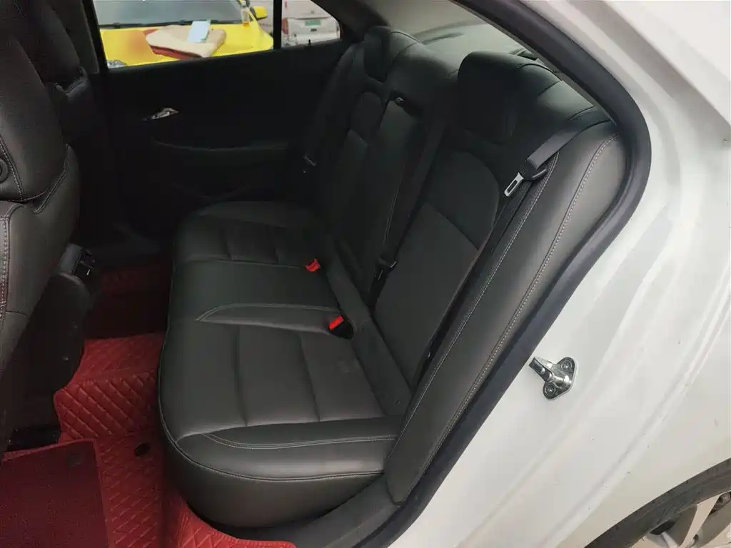 Chevrolet Malibu 2018 530T Automatic Luxury Edition фото 13