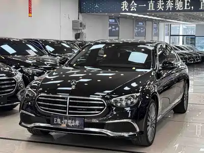 Mercedes-Benz E