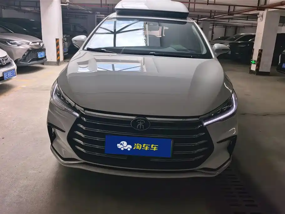 BYD Song MAX New Energy 2022 DM-i 105KM Executive Edition фото 2