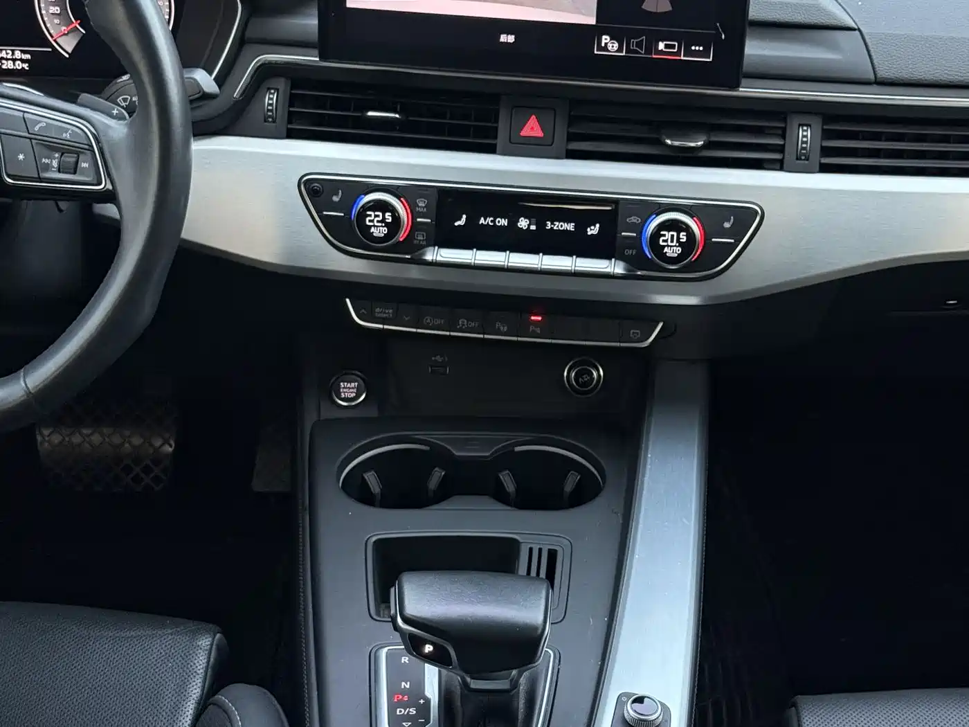 Audi A4L 2022 40 TFSI Luxury Dynamic фото 21