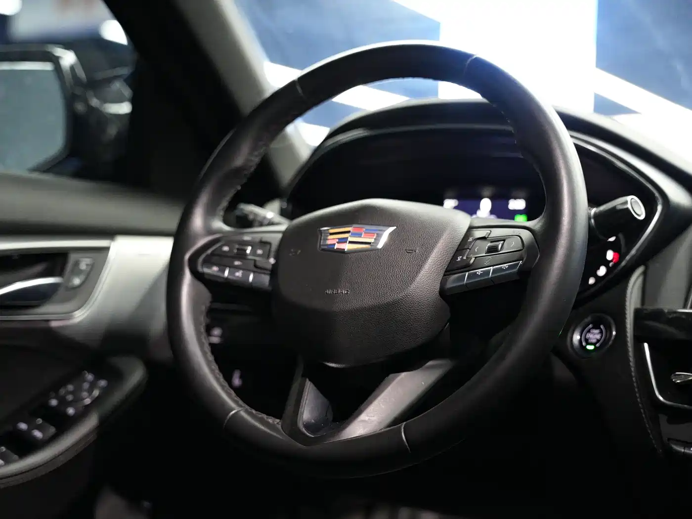Cadillac CT5 2021 Facelift 28T Luxury Edition фото 17