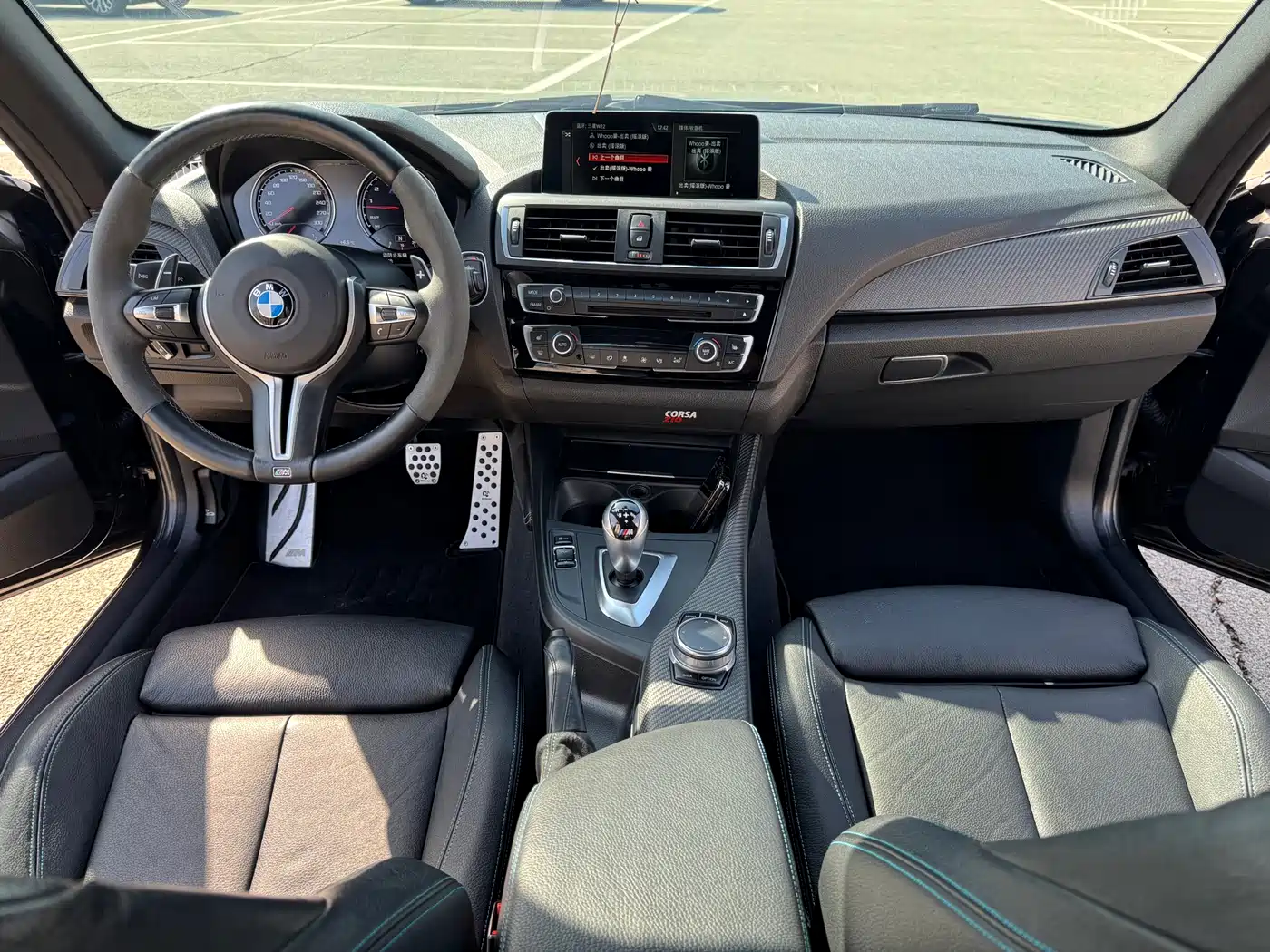 BMW M2 2016 M2 фото 16