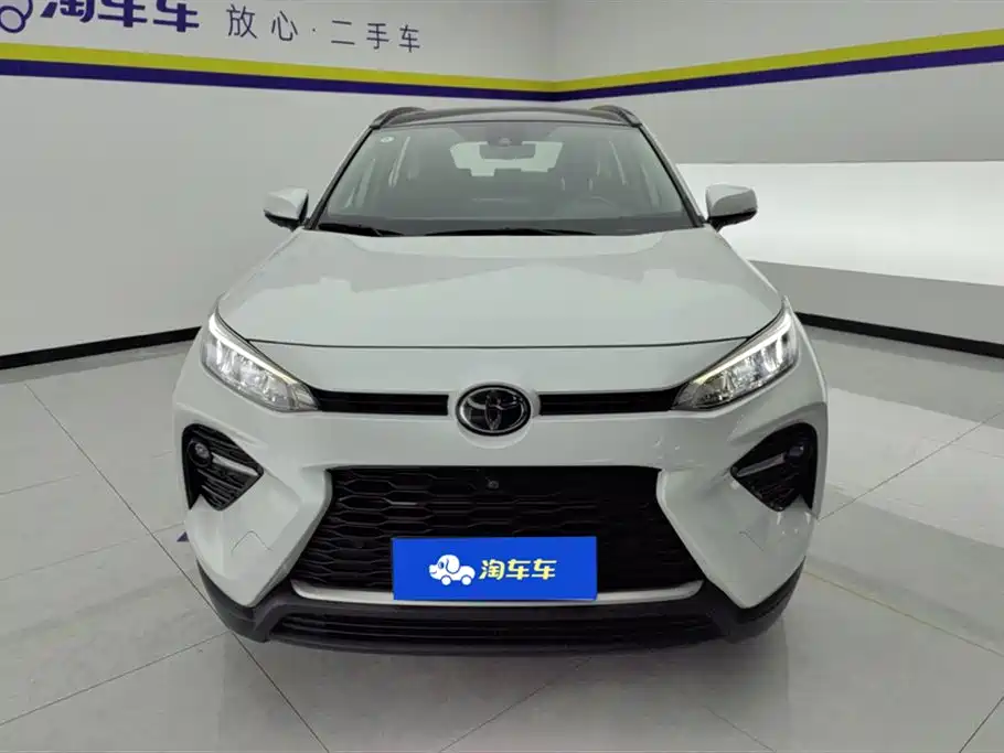 Toyota Wildlander 2020 2.0L CVT AWD Tech Edition фото 2