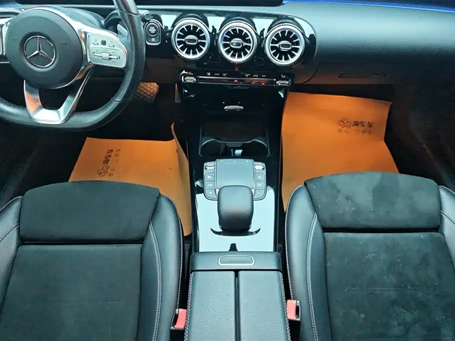Mercedes-Benz A-Class 2022 A 200 L Sport Sedan Style фото 16