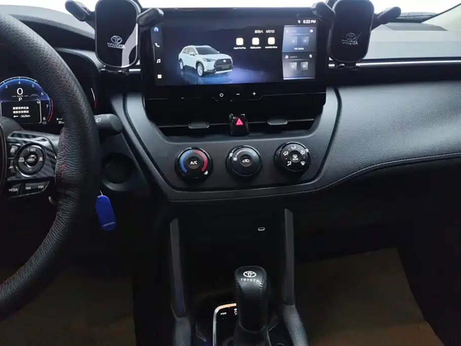 Toyota Corolla Cross 2023 2.0L Pioneer Edition фото 13