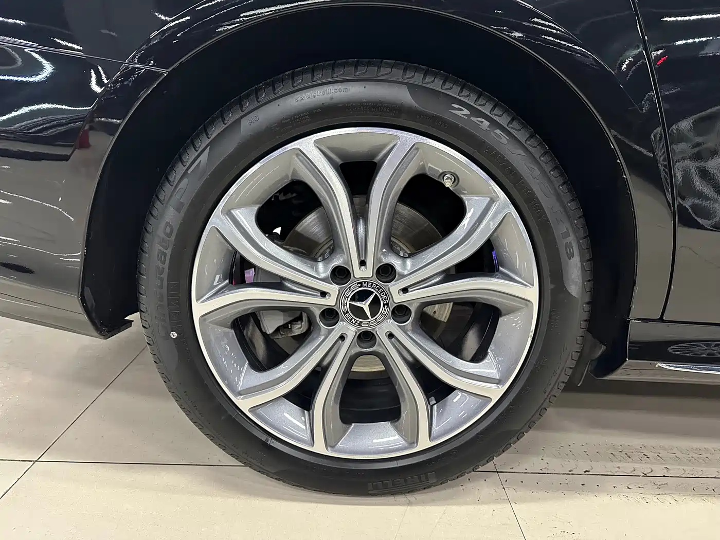Mercedes-Benz E-Class 2023 E 300 L Sport Luxury фото 15