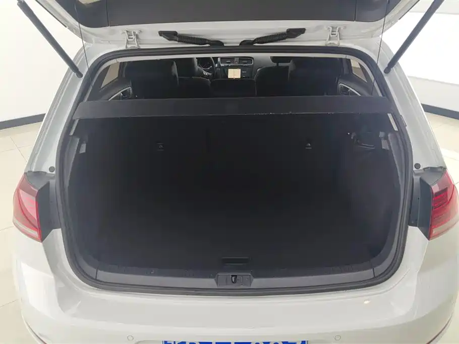 Volkswagen Golf 2020 280TSI DSG Comfort фото 4