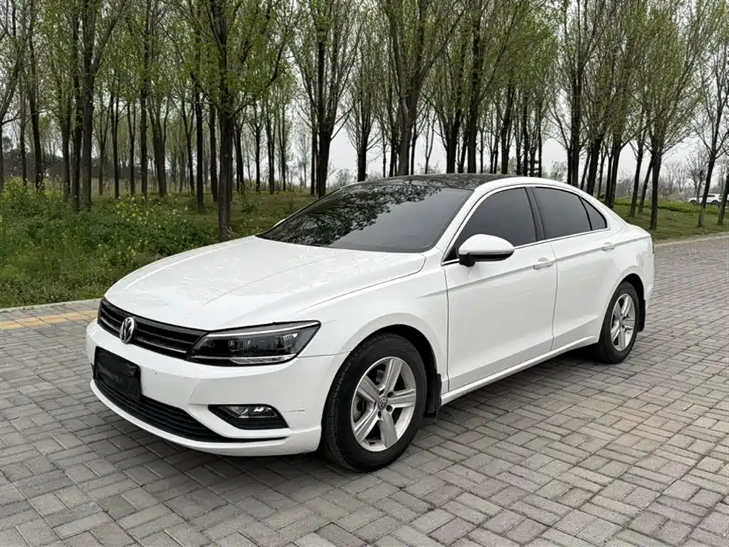 Volkswagen Lamando 2018 230TSI DSG Trend Edition