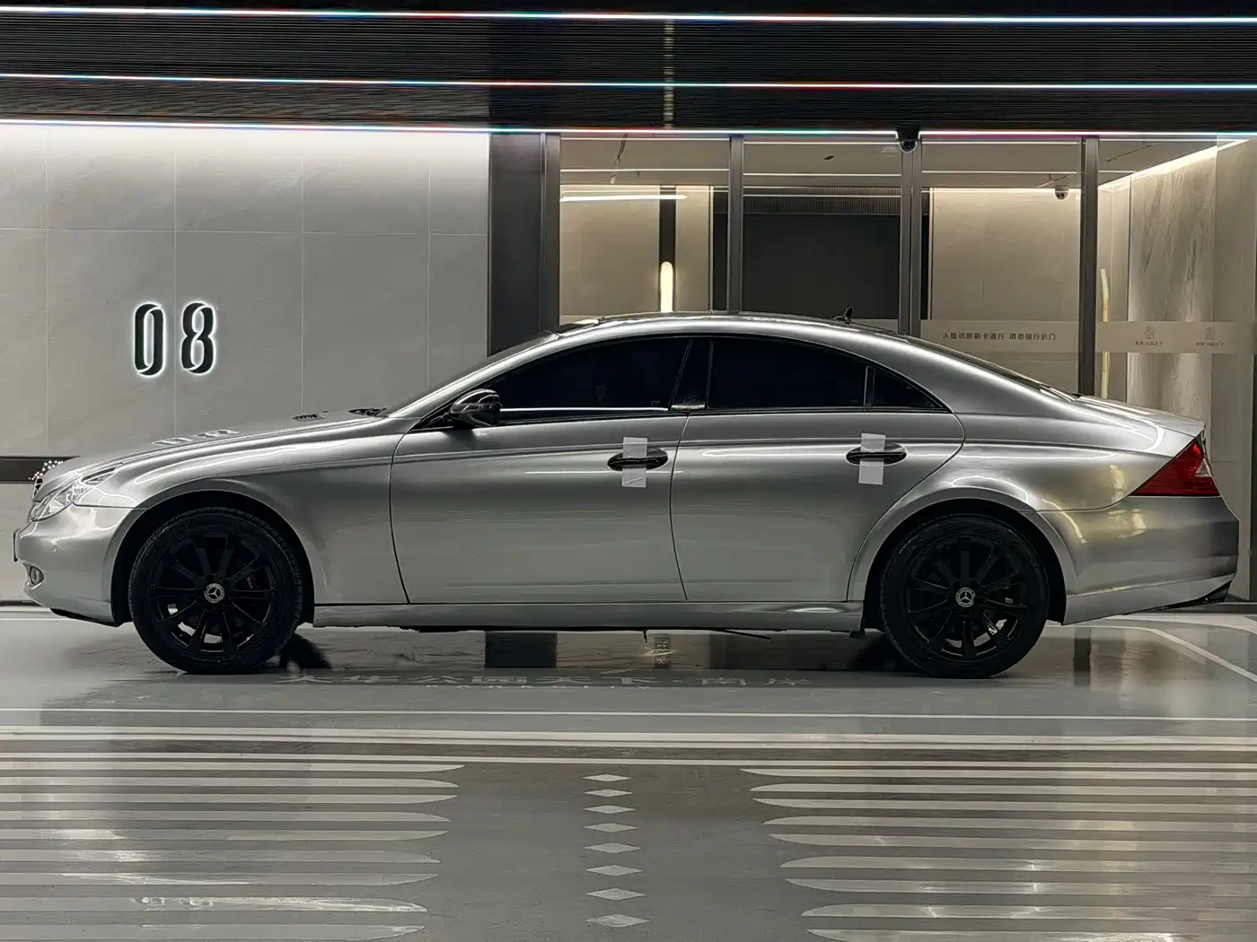 Mercedes-Benz CLS 2009 CLS 300 фото 23