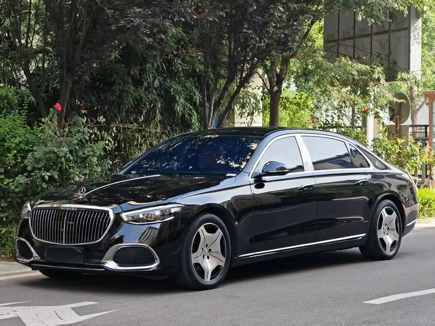 Mercedes-Benz Maybach S-Class 2022 S 480 4MATIC Intelligent Premium Special Edition фото 2