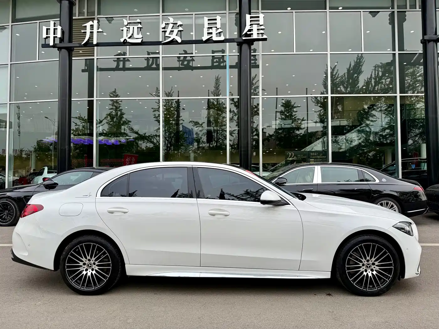 Mercedes-Benz C-Class 2023 C 260 L Sport фото 5