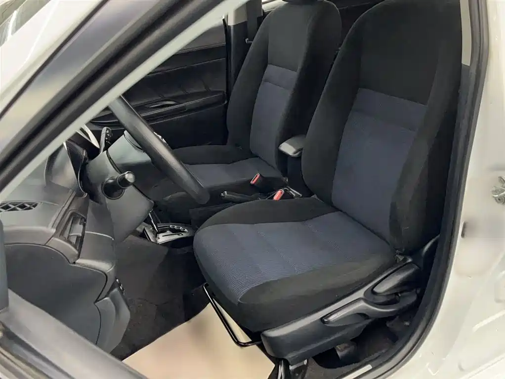Toyota YARiS L Zhi Xuan 2016 Facelift 1.5E CVT Charming Edition фото 12