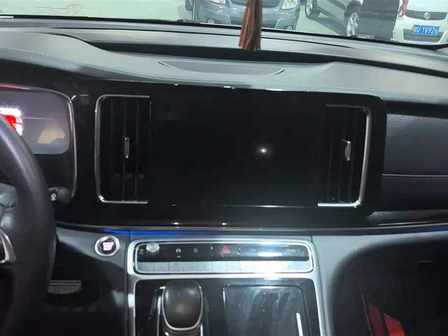 GAC Trumpchi Trumpchi M8 2021 Master Series 390T Supreme Welfare Edition фото 13