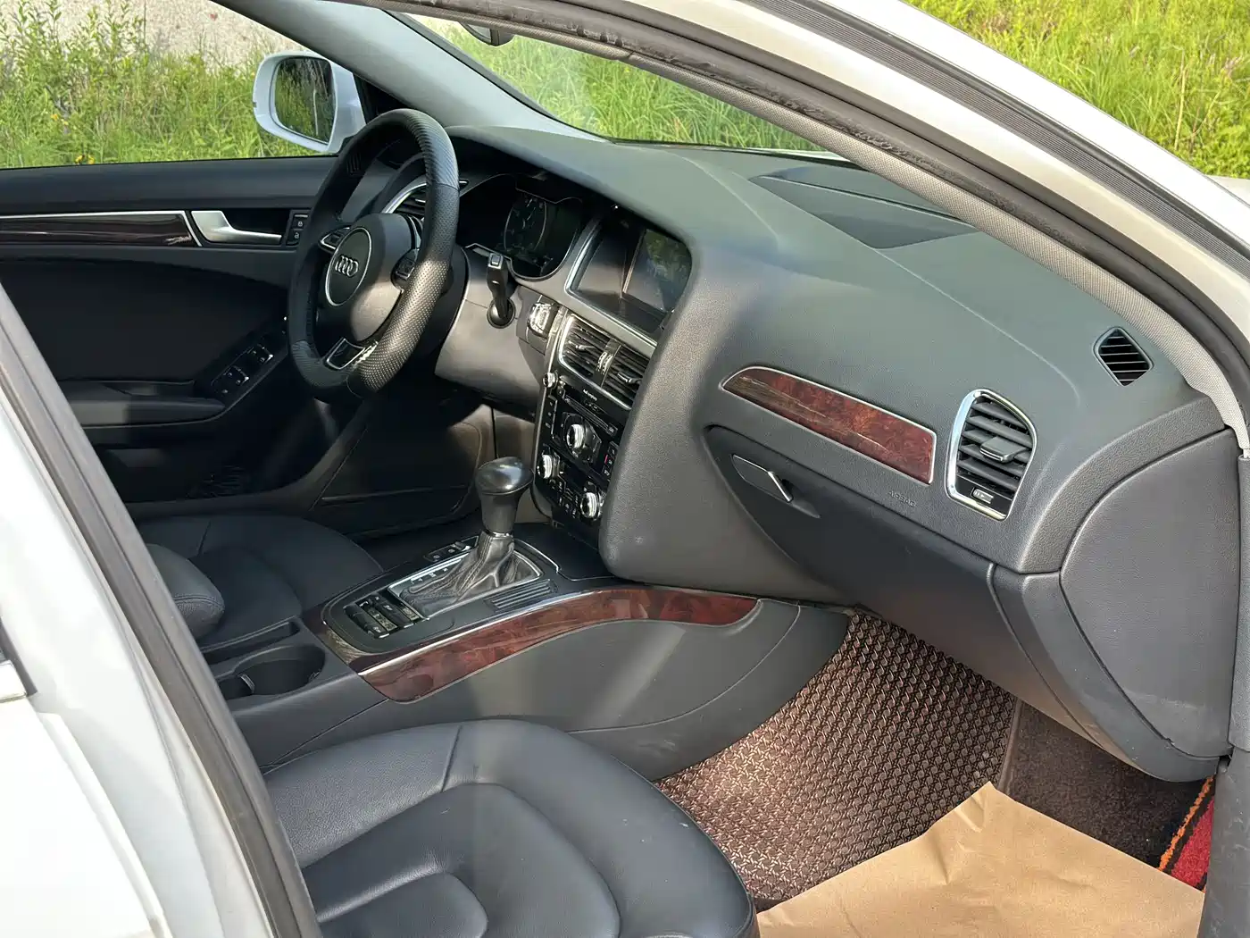 Audi A4L 2015 35 TFSI Auto Comfort фото 12