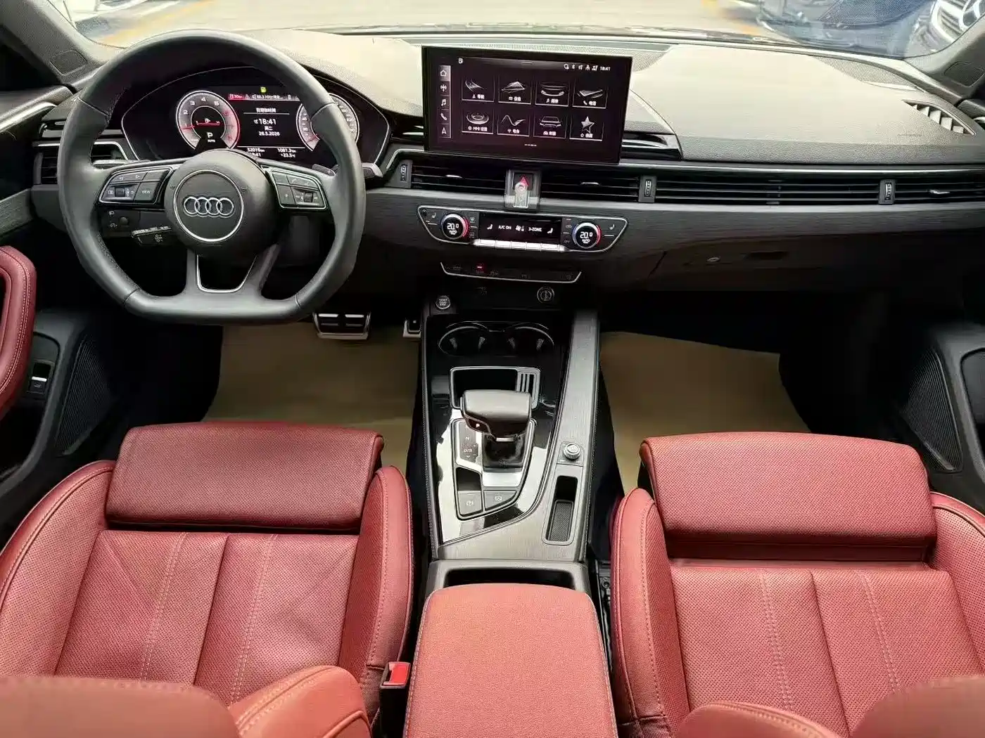 Audi A4L 2023 40 TFSI Bang&Olufsen Starlight Edition фото 7
