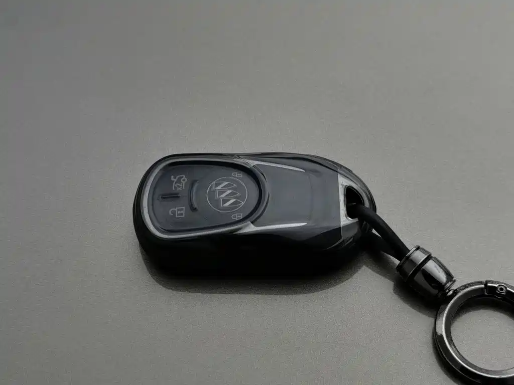 Photo 19 - Buick Regal