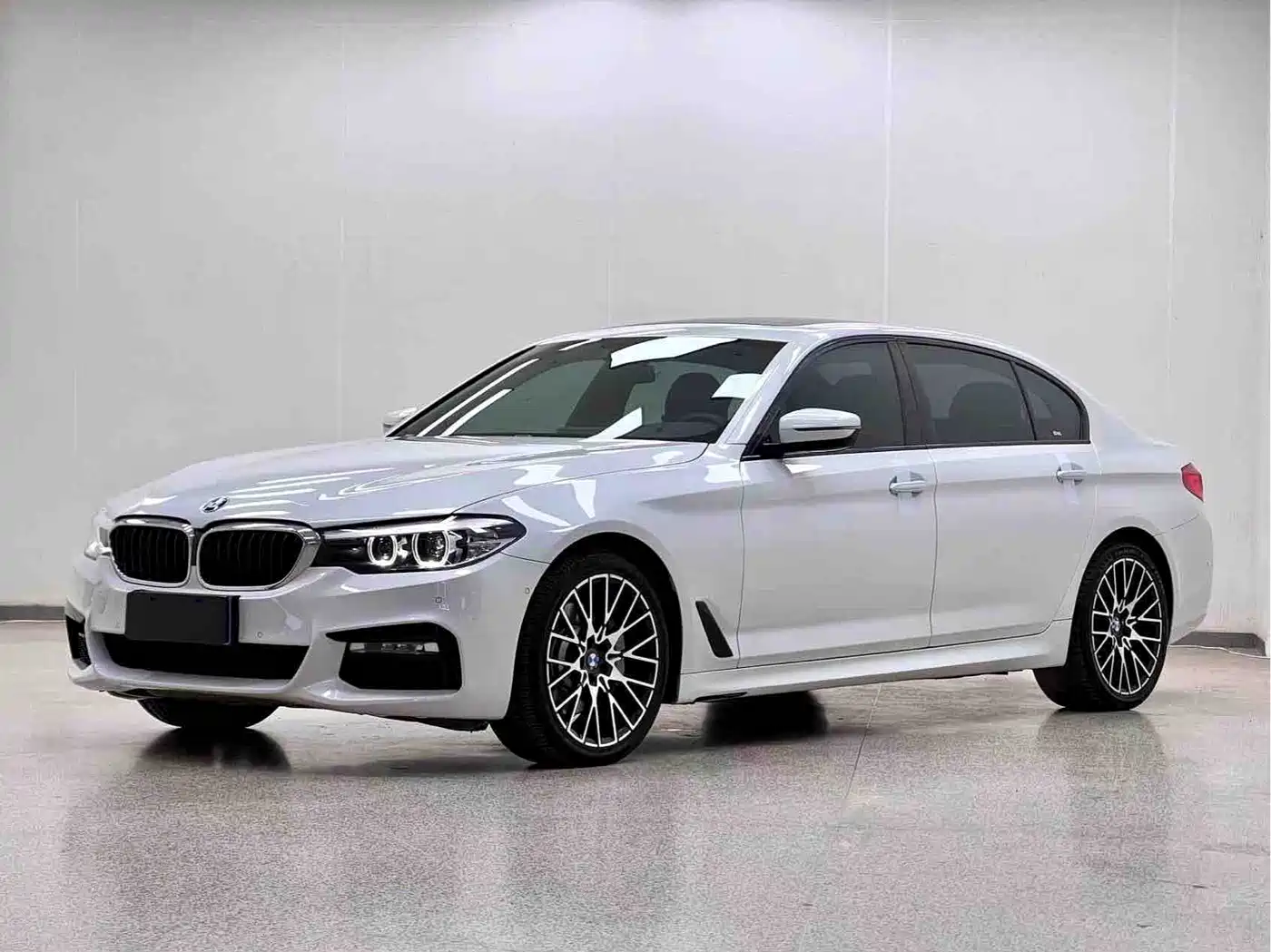 BMW 5 Series 2018 Facelift 530Li Exclusive M Sport Package
