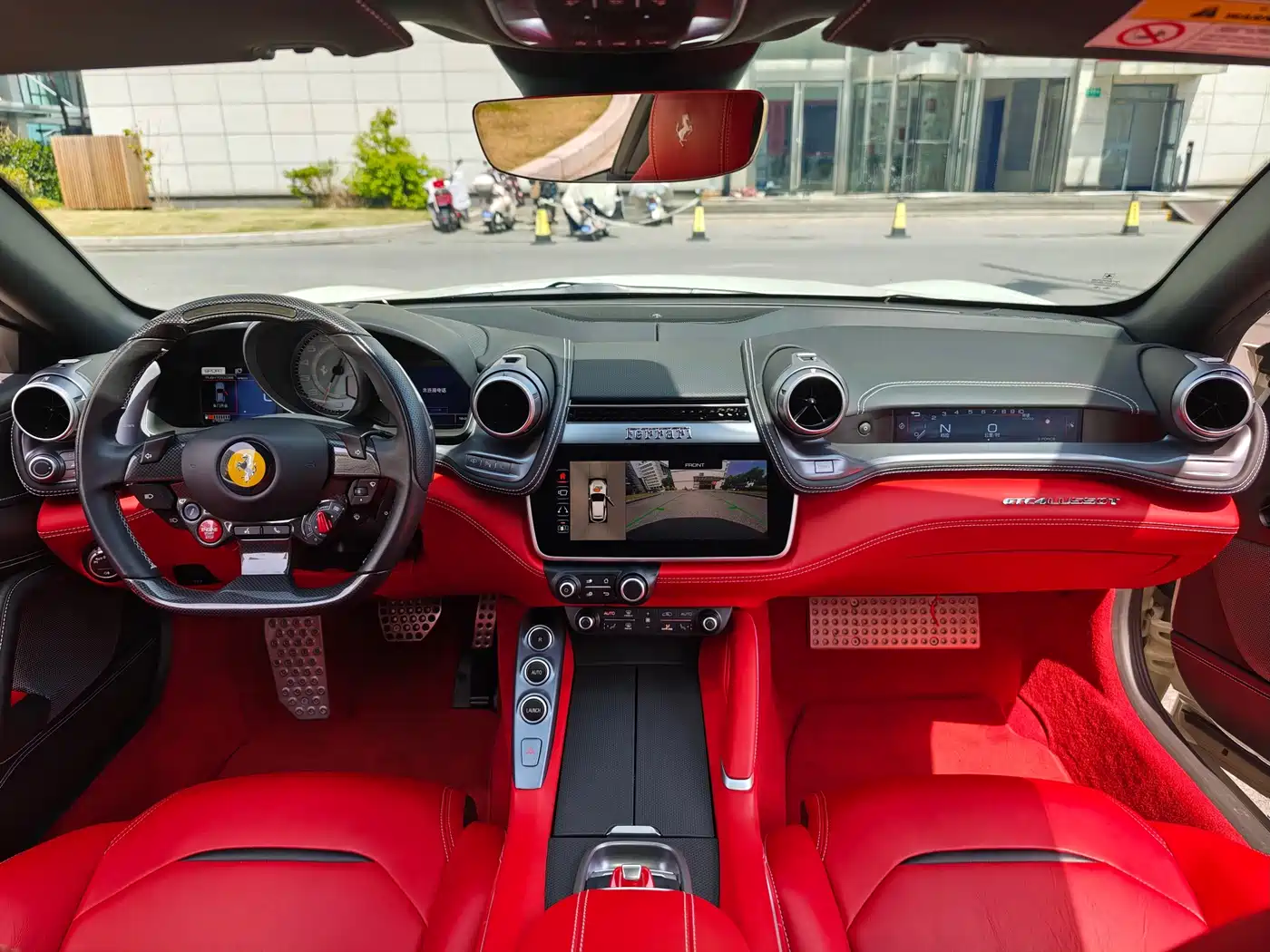 Ferrari GTC4Lusso 2019 2017 3.9T V8