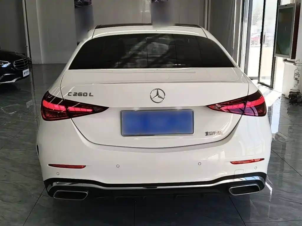 Фото 6 - Mercedes-Benz C-Class