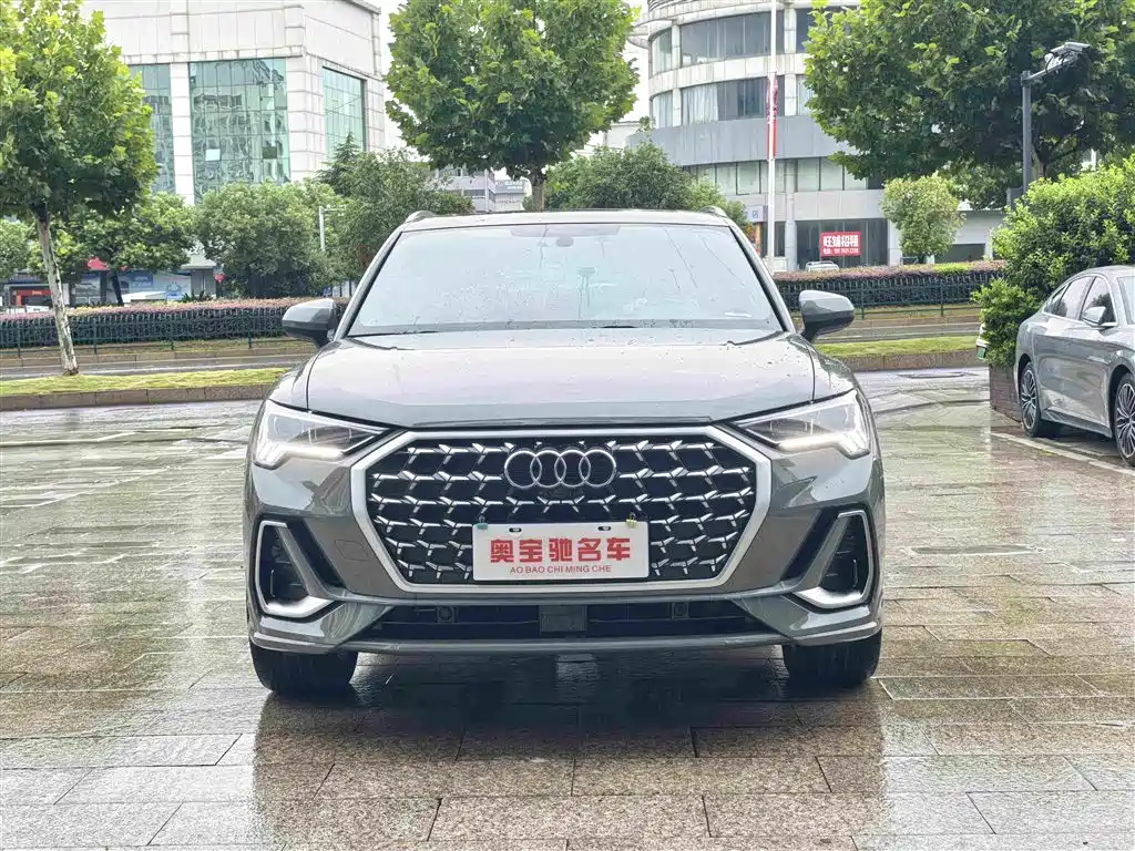 Audi Q3 2024 2024 35 TFSI Fashion Sport