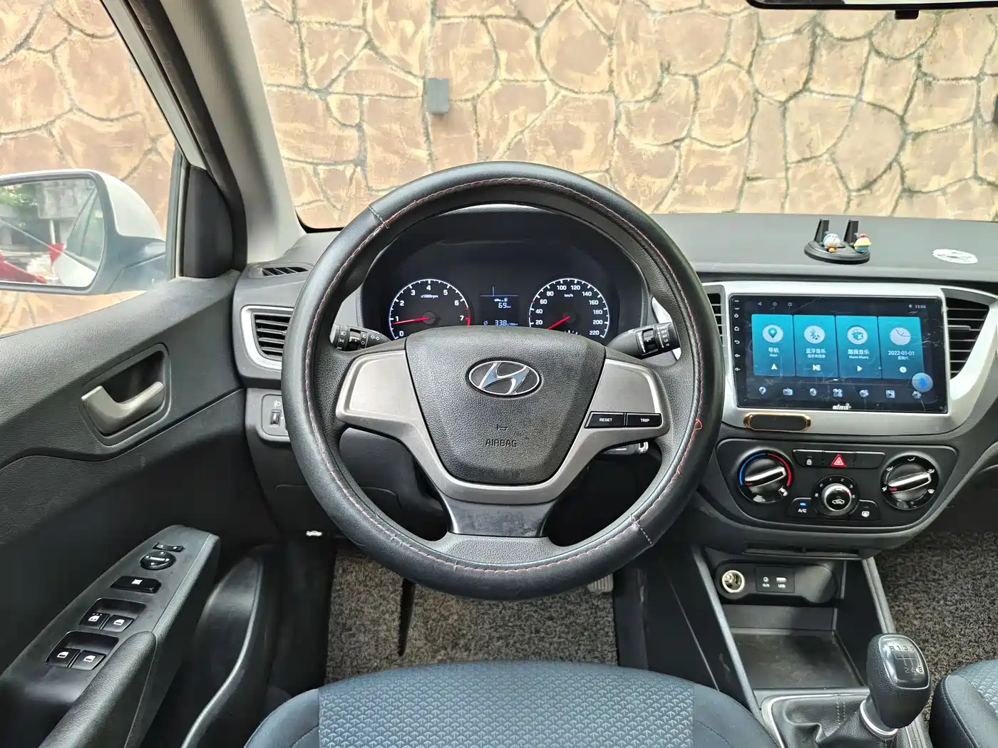 Фото 12 - Hyundai Verna