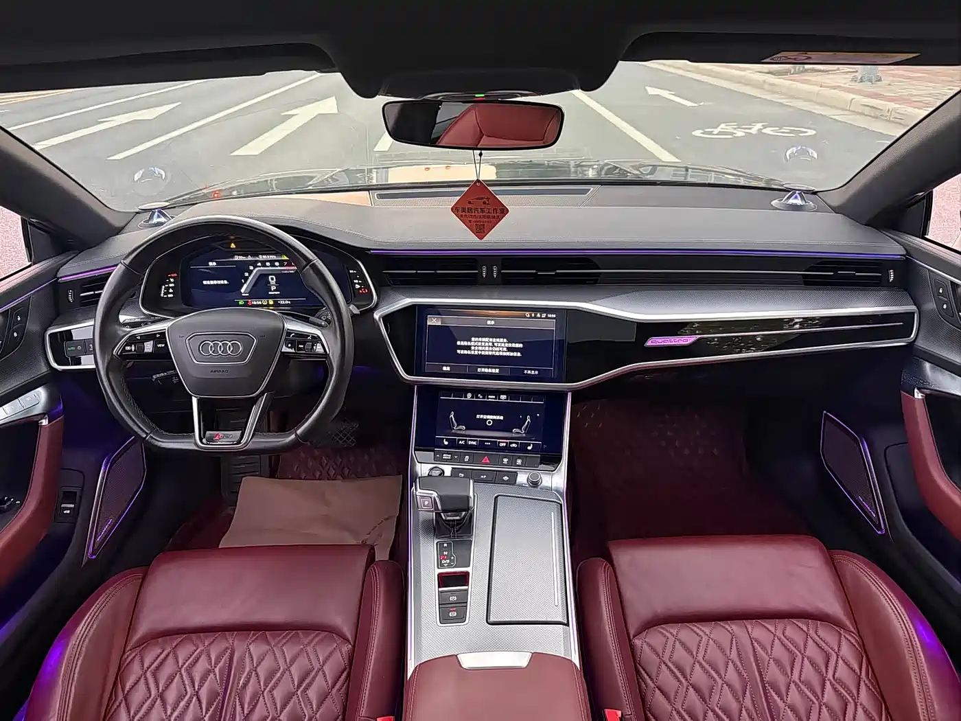 Audi A7L 2023 45 TFSI quattro S-line Black Warrior Edition фото 5