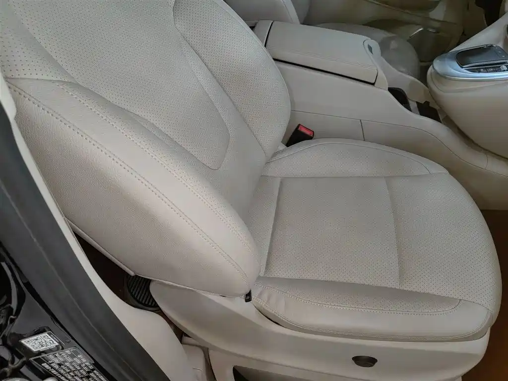 Mercedes-Benz V-Class 2021 V 260 Premium Edition фото 19