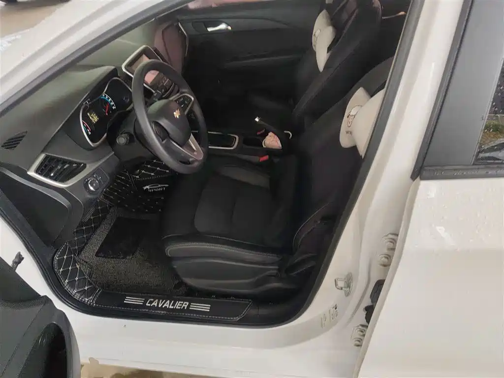Chevrolet Cavalier 2019 320 Automatic Joy Edition фото 15