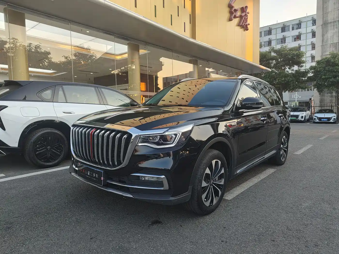 Hongqi HONGQI HS7