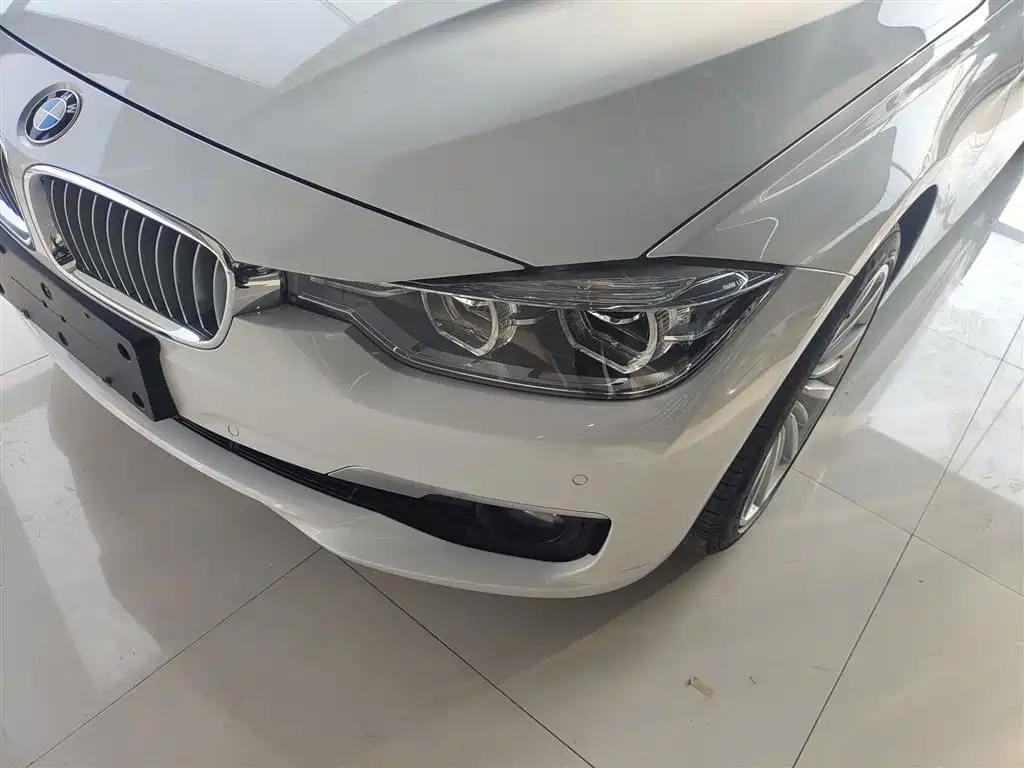 BMW 3 Series 2018 320Li Fashion Style фото 23