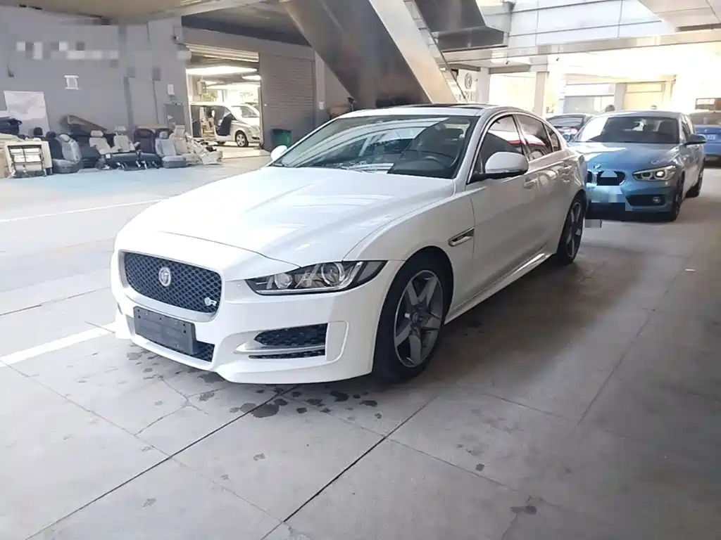 Jaguar XE 2017 2015 2.0T 200PS R-Sport