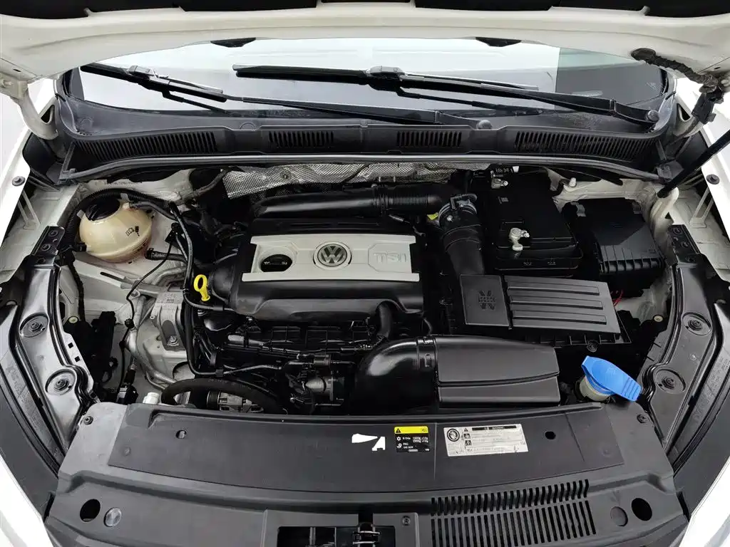 Volkswagen Sharan 2013 1.8TSI Comfort фото 6