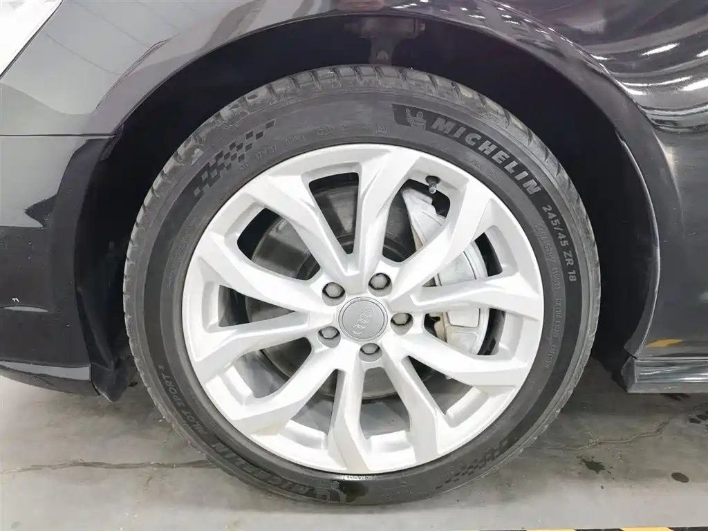 Audi A6L 2017 45 TFSI quattro Sport фото 17