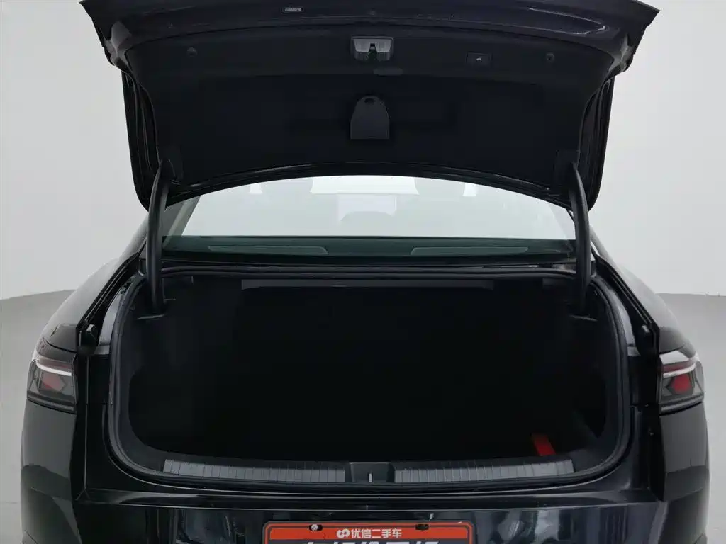 Volkswagen Magotan 2024 380TSI DSG Luxury Edition (Daimai Package) фото 16