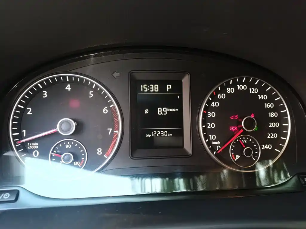 Фото 4 - Volkswagen Touran