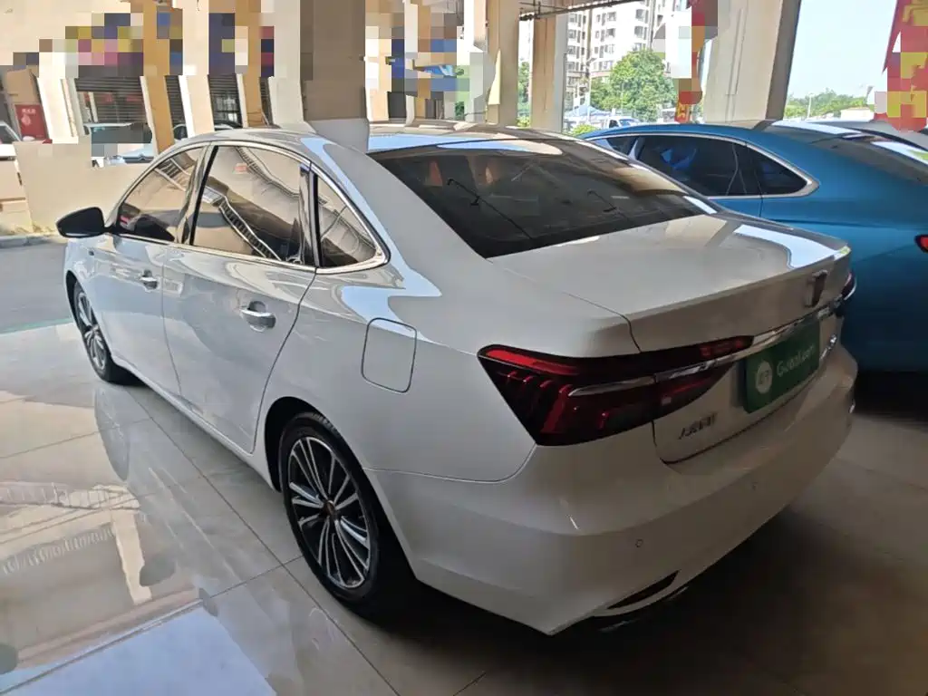 2021 Roewe i6