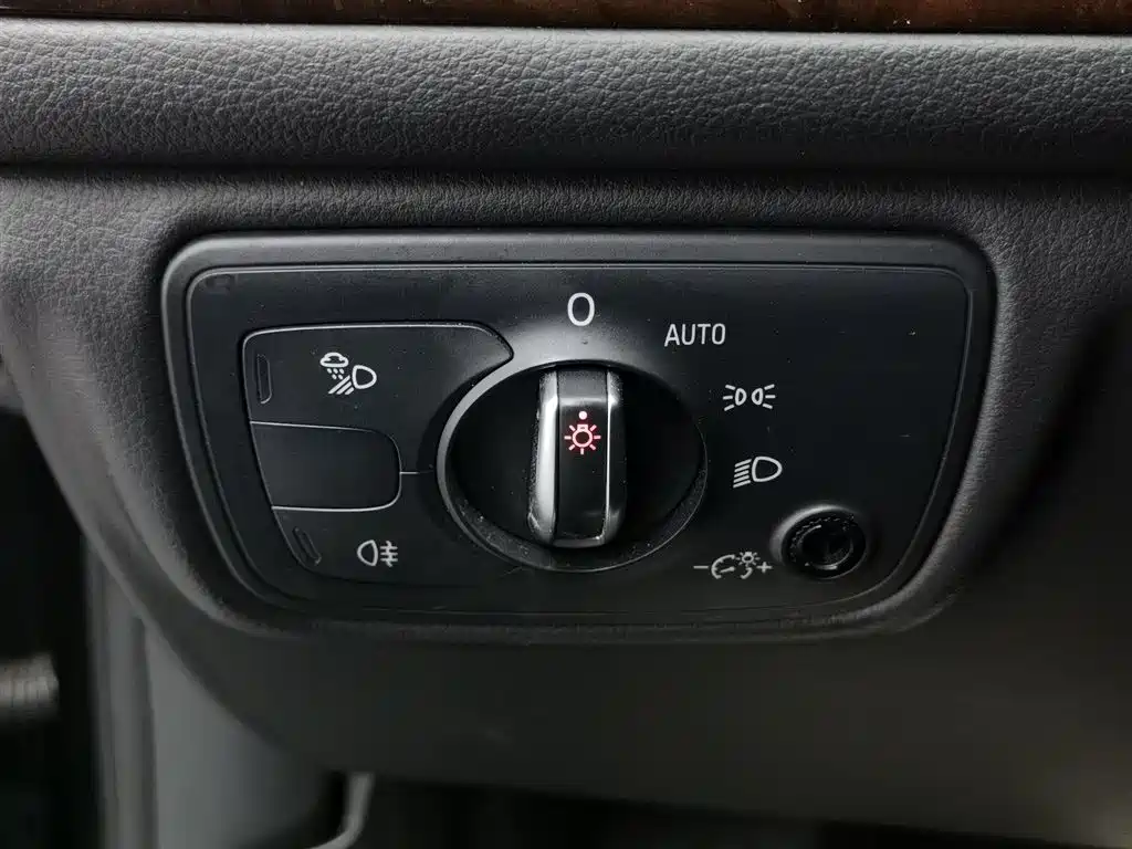Audi A6L 2016 TFSI Comfort фото 21