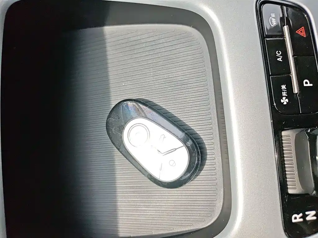 Geely Galaxy Starry Wish 2026 Edition 310km Youth Version фото 17